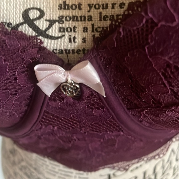 Victoria’s Secret lace bustier bra - Picture 2 of 6